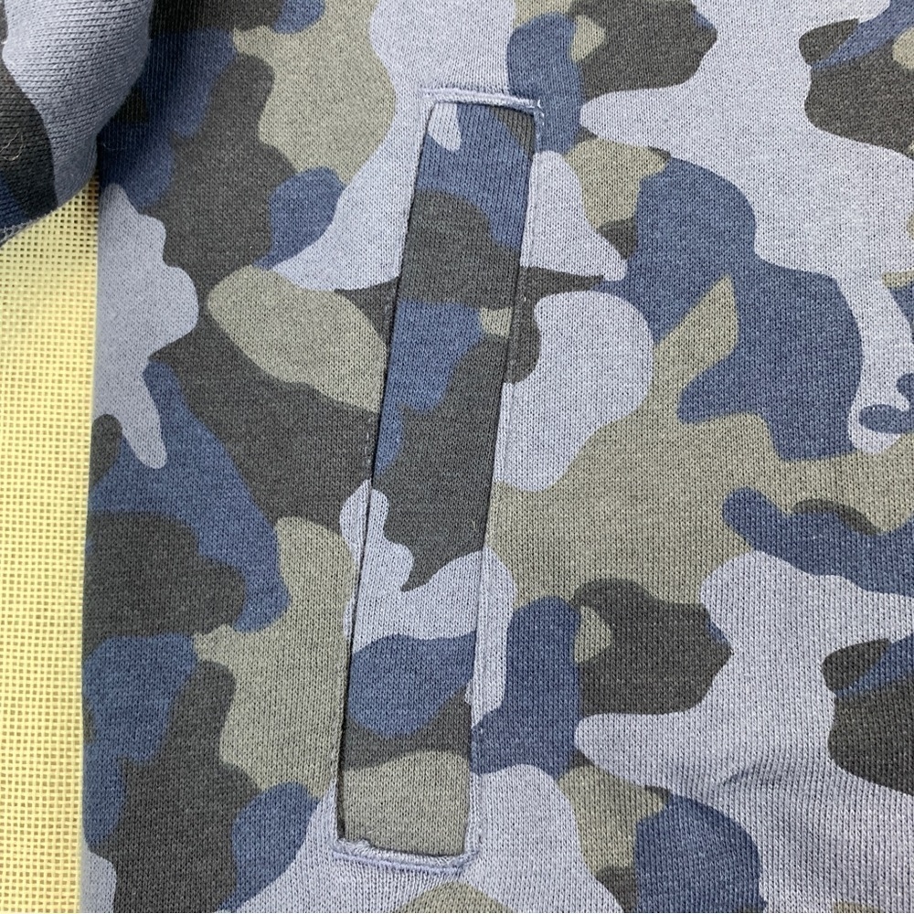 Nautica Big Boys Camo Print Crewneck Sweatshirt S/P - Picture 10 of 11